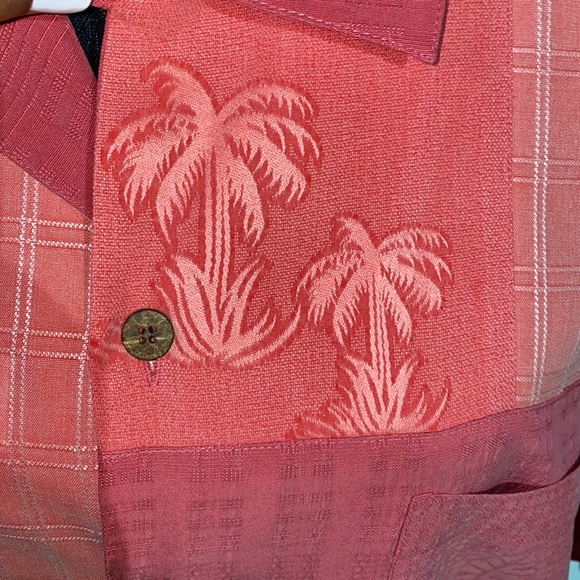 Tommy Bahama Short Sleeve Shirt - Picture 2 of 5